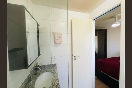 Apartamento à venda com 75m², 3 quartos e 2 vagasBanheiro 1