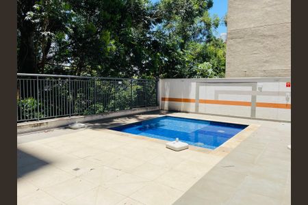 Apartamento à venda com 75m², 3 quartos e 2 vagasPiscina