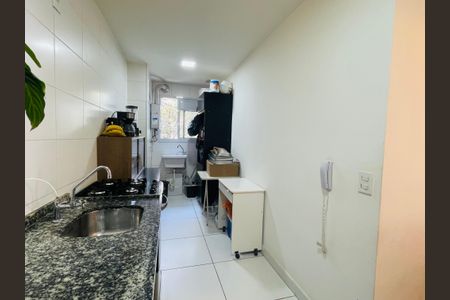 Apartamento à venda com 75m², 3 quartos e 2 vagasCozinha