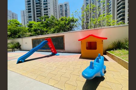 Apartamento à venda com 75m², 3 quartos e 2 vagasPlayground