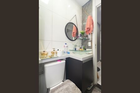 Banheiro de apartamento à venda com 2 quartos, 44m² em Campo Grande, Rio de Janeiro