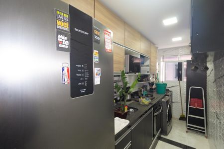 Apartamento à venda com 44m², 2 quartos e sem vaga Apartamento à venda com 44m², 2 quartos e sem vagaCozinha e Área de Serviço