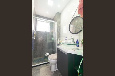 Apartamento à venda com 44m², 2 quartos e sem vaga Apartamento à venda com 44m², 2 quartos e sem vagaBanheiro