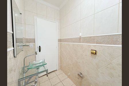 Casa à venda com 255m², 4 quartos e 3 vagasBanheiro Social 2