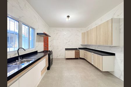 Casa à venda com 255m², 4 quartos e 3 vagasCozinha