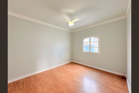 Casa à venda com 255m², 4 quartos e 3 vagasQuarto 3