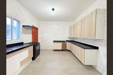 Casa à venda com 255m², 4 quartos e 3 vagasCozinha