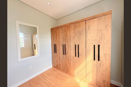 Casa à venda com 255m², 4 quartos e 3 vagasSuíte 2 - Closet