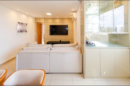 Apartamento à venda com 174m², 3 quartos e 2 vagasSala