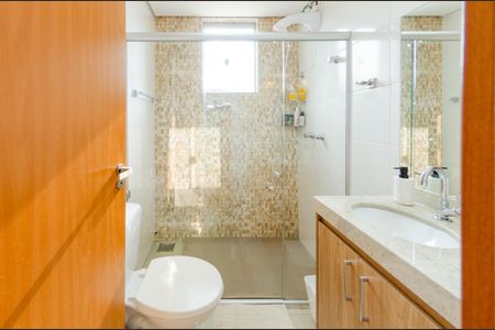 Apartamento à venda com 174m², 3 quartos e 2 vagasBanheiro social