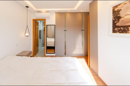 Apartamento à venda com 174m², 3 quartos e 2 vagasSuíte