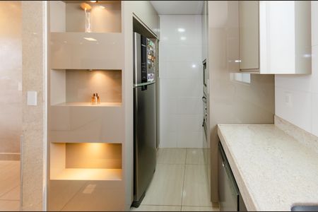 Cozinha de apartamento à venda com 3 quartos, 174m² em Jardim America, Belo Horizonte