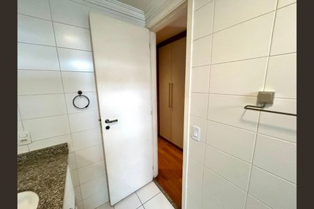 Apartamento para alugar com 110m², 3 quartos e 2 vagasBanheiro da Suíte 1