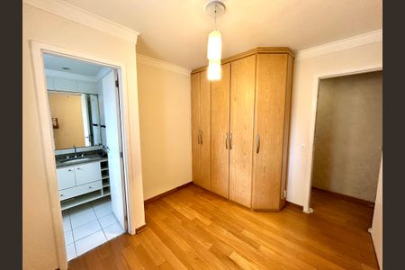 Apartamento para alugar com 110m², 3 quartos e 2 vagasQuarto Suíte 2