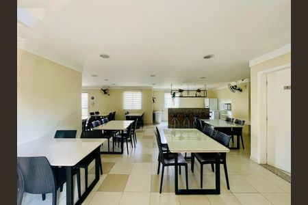 Apartamento para alugar com 110m², 3 quartos e 2 vagasÁrea comum - Salão de festas