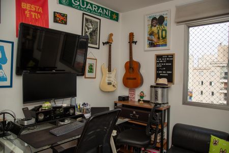 Apartamento à venda com 75m², 3 quartos e 2 vagasQuarto 2