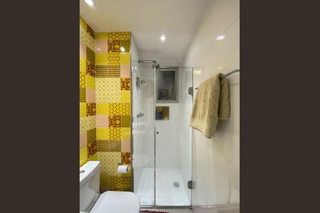 Apartamento à venda com 75m², 3 quartos e 2 vagasBanheiro