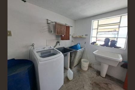 Casa à venda com 249m², 4 quartos e 7 vagasÁrea de Serviço