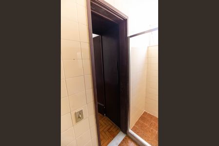 Apartamento à venda com 80m², 2 quartos e 1 vaga Apartamento à venda com 80m², 2 quartos e 1 vagaBanheiro da Suíte