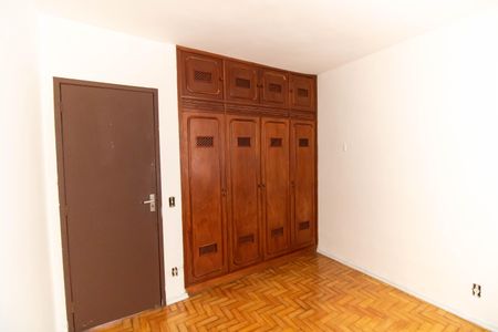 Apartamento à venda com 80m², 2 quartos e 1 vaga Apartamento à venda com 80m², 2 quartos e 1 vagaQuarto