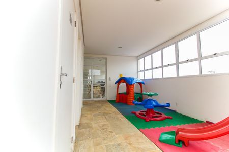 Apartamento para alugar com 24m², 1 quarto e sem vagaPlayground