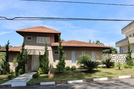 Casa de condomínio para alugar com 355m², 3 quartos e 5 vagasFachada