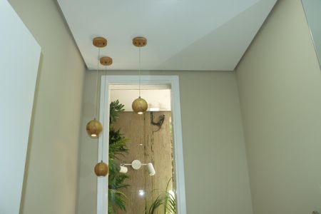 Casa de condomínio para alugar com 355m², 3 quartos e 5 vagasLavabo