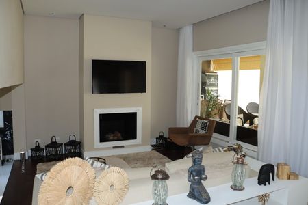 Casa de condomínio para alugar com 355m², 3 quartos e 5 vagasSala 2