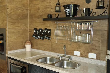 Casa de condomínio para alugar com 355m², 3 quartos e 5 vagasVaranda da Sala 2