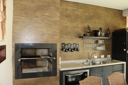 Casa de condomínio para alugar com 355m², 3 quartos e 5 vagasVaranda da Sala 2