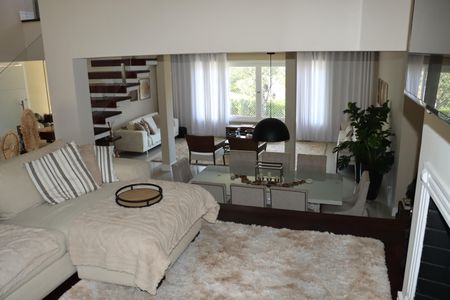 Casa de condomínio para alugar com 355m², 3 quartos e 5 vagasSala 2