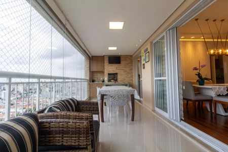 Apartamento à venda com 125m², 3 quartos e 2 vagasVaranda gourmet