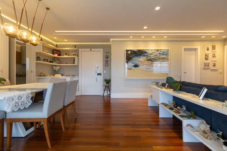 Apartamento à venda com 125m², 3 quartos e 2 vagasSala