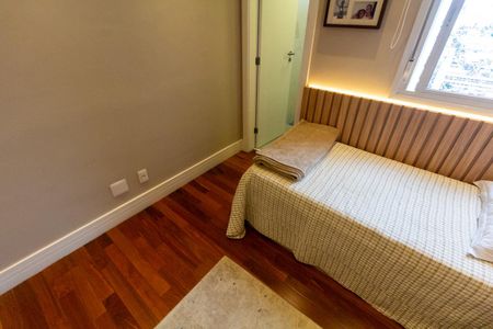 Apartamento à venda com 125m², 3 quartos e 2 vagasQuarto 3