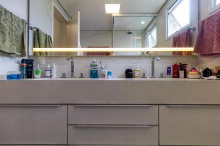 Apartamento à venda com 125m², 3 quartos e 2 vagasBanheiro 2