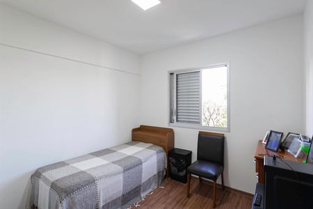 Apartamento à venda com 85m², 3 quartos e 2 vagasQuarto 2