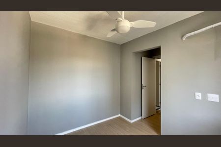 Quarto 1 de apartamento para alugar com 2 quartos, 44m² em Santo Cristo, Rio de Janeiro