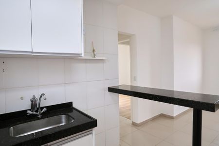 Apartamento para alugar com 52m², 2 quartos e 2 vagas Apartamento para alugar com 52m², 2 quartos e 2 vagasCozinha e Área de Serviço