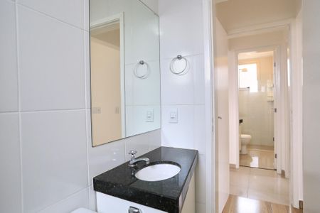 Apartamento para alugar com 52m², 2 quartos e 2 vagas Apartamento para alugar com 52m², 2 quartos e 2 vagasBanheiro da Suíte