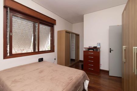 Quarto 1 de casa à venda com 3 quartos, 300m² em Partenon, Porto Alegre