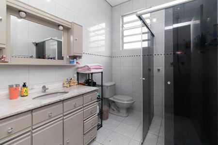 Casa à venda com 300m², 3 quartos e 3 vagasBanheiro