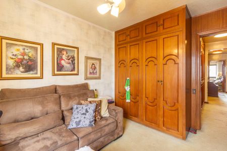 Apartamento à venda com 168m², 4 quartos e 2 vagas Apartamento à venda com 168m², 4 quartos e 2 vagasQuarto 2