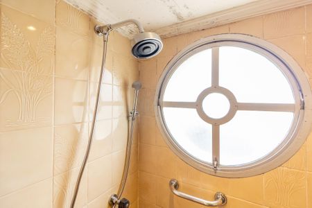 Apartamento à venda com 168m², 4 quartos e 2 vagas Apartamento à venda com 168m², 4 quartos e 2 vagasBanheiro da Suíte