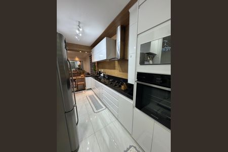 Apartamento à venda com 70m², 3 quartos e 3 vagasCozinha