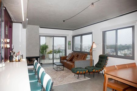 Apartamento para alugar com 211m², 3 quartos e 3 vagasSala 2