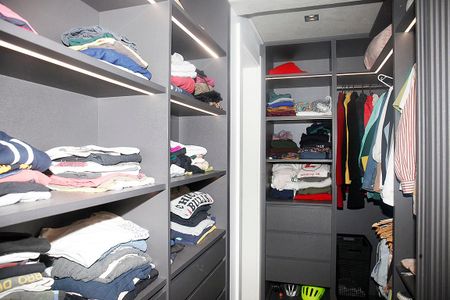 Apartamento para alugar com 211m², 3 quartos e 3 vagasCloset da Suíte