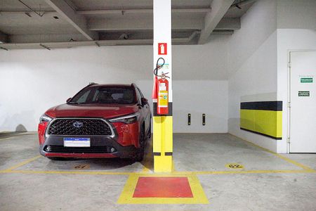 Apartamento para alugar com 211m², 3 quartos e 3 vagasGaragem