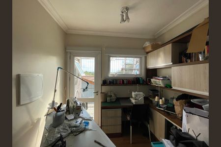 Casa à venda com 120m², 3 quartos e 3 vagas Casa à venda com 120m², 3 quartos e 3 vagasSala