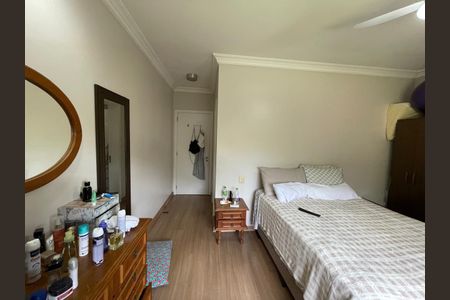 Casa à venda com 120m², 3 quartos e 3 vagas Casa à venda com 120m², 3 quartos e 3 vagasQuarto Suíte