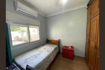 Casa à venda com 120m², 3 quartos e 3 vagas Casa à venda com 120m², 3 quartos e 3 vagasQuarto 2